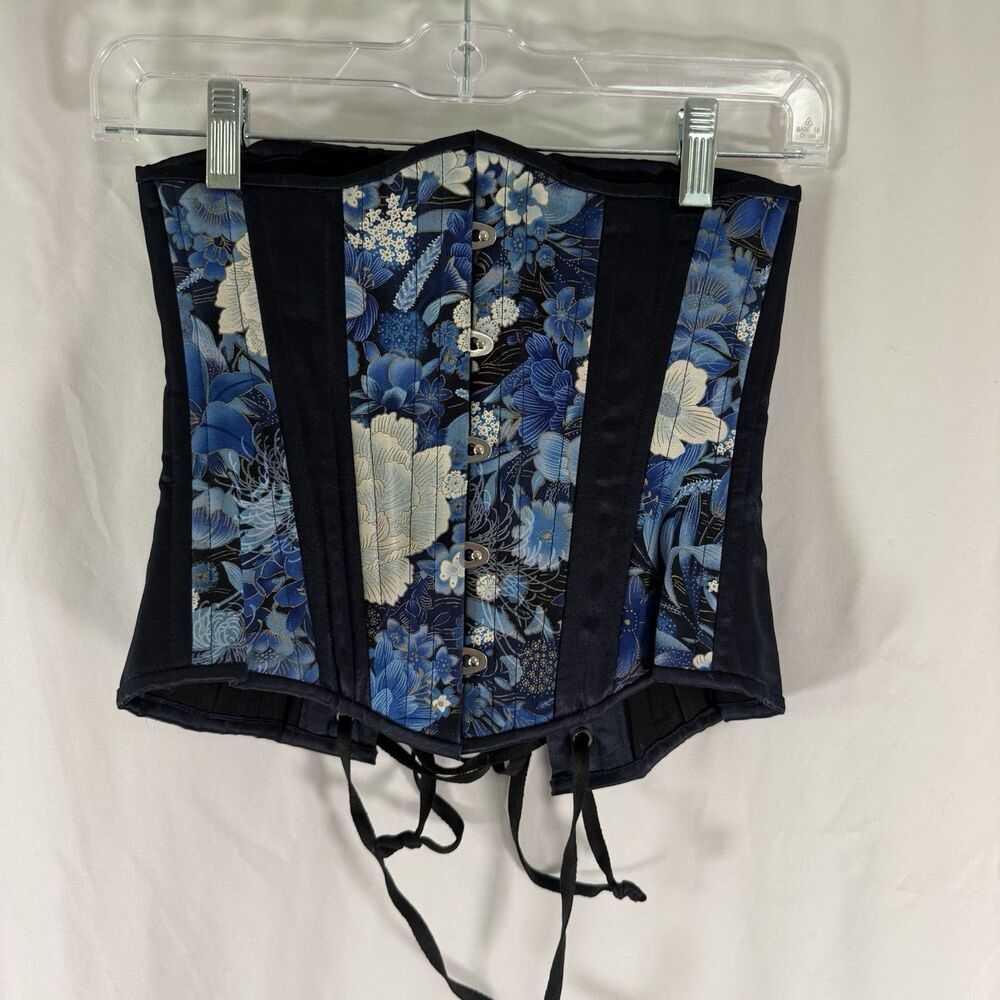 Hearts Delight Corset Women's 22 Blue Floral Hook and Tab Sench Back